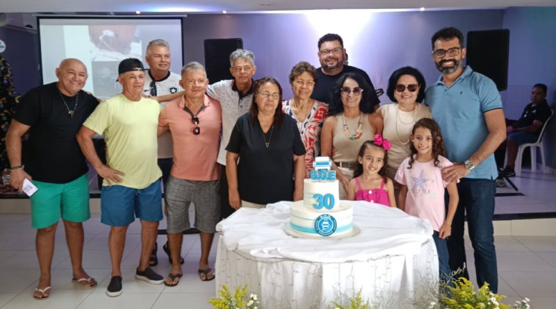 Turma de 93-94 comemora 30 anos de Caern